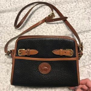 Dooney & Bourke small purse. Make offer!